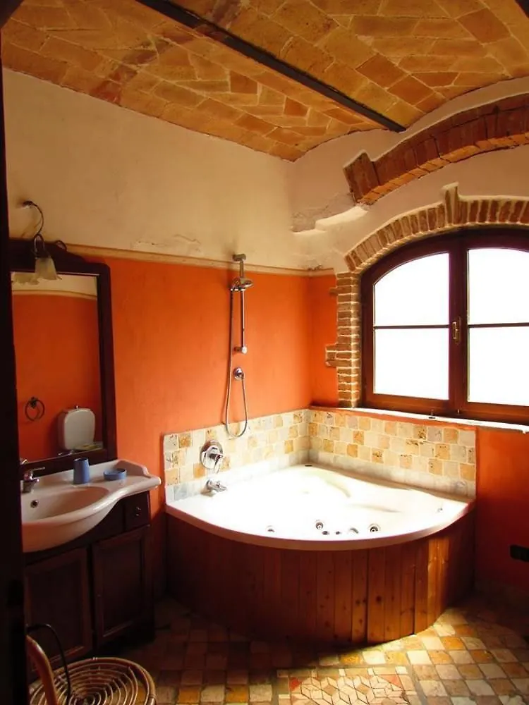 Agriturismo Pian Dei Lupi Rosignano Marittimo 3*,